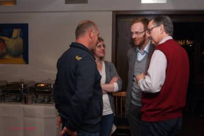 Gesprchsrunde am Rande der Veranstaltung.