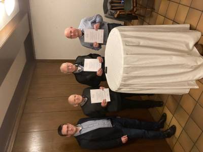 Gruppenbild mit den Jubilaren