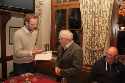 Ehrenurkunde durch den Vorsitzenden